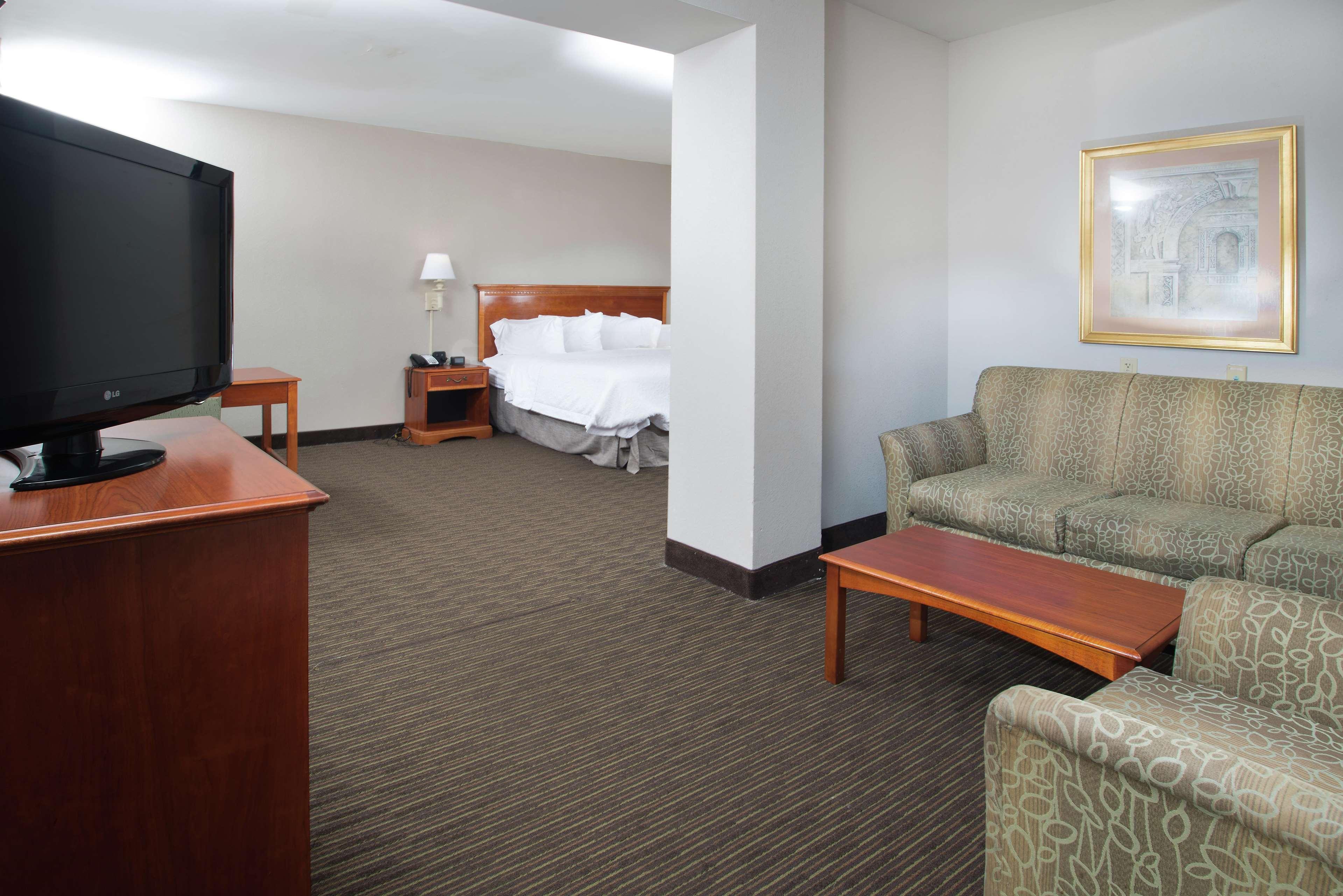 Hampton Inn Linden Zewnętrze zdjęcie