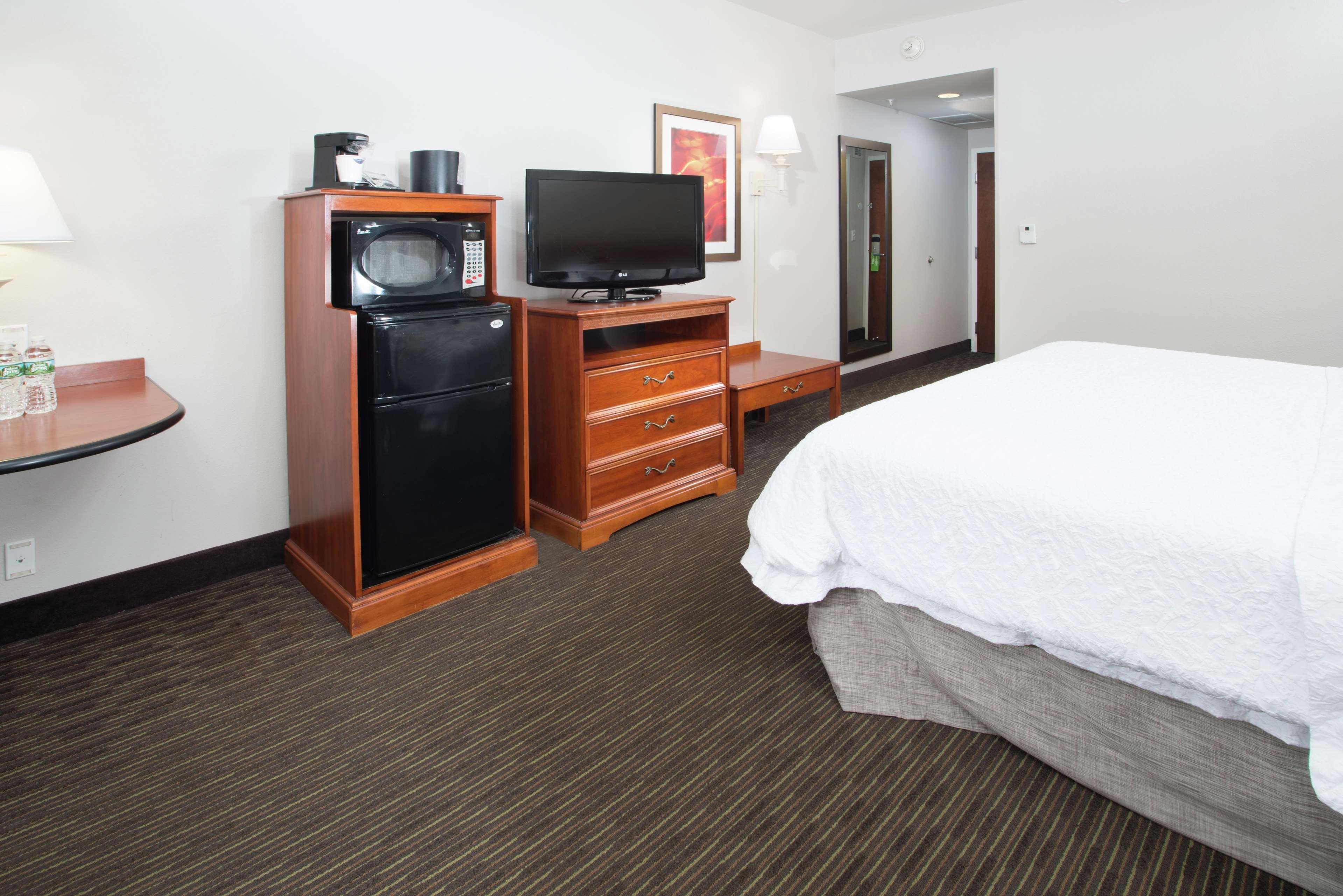 Hampton Inn Linden Zewnętrze zdjęcie