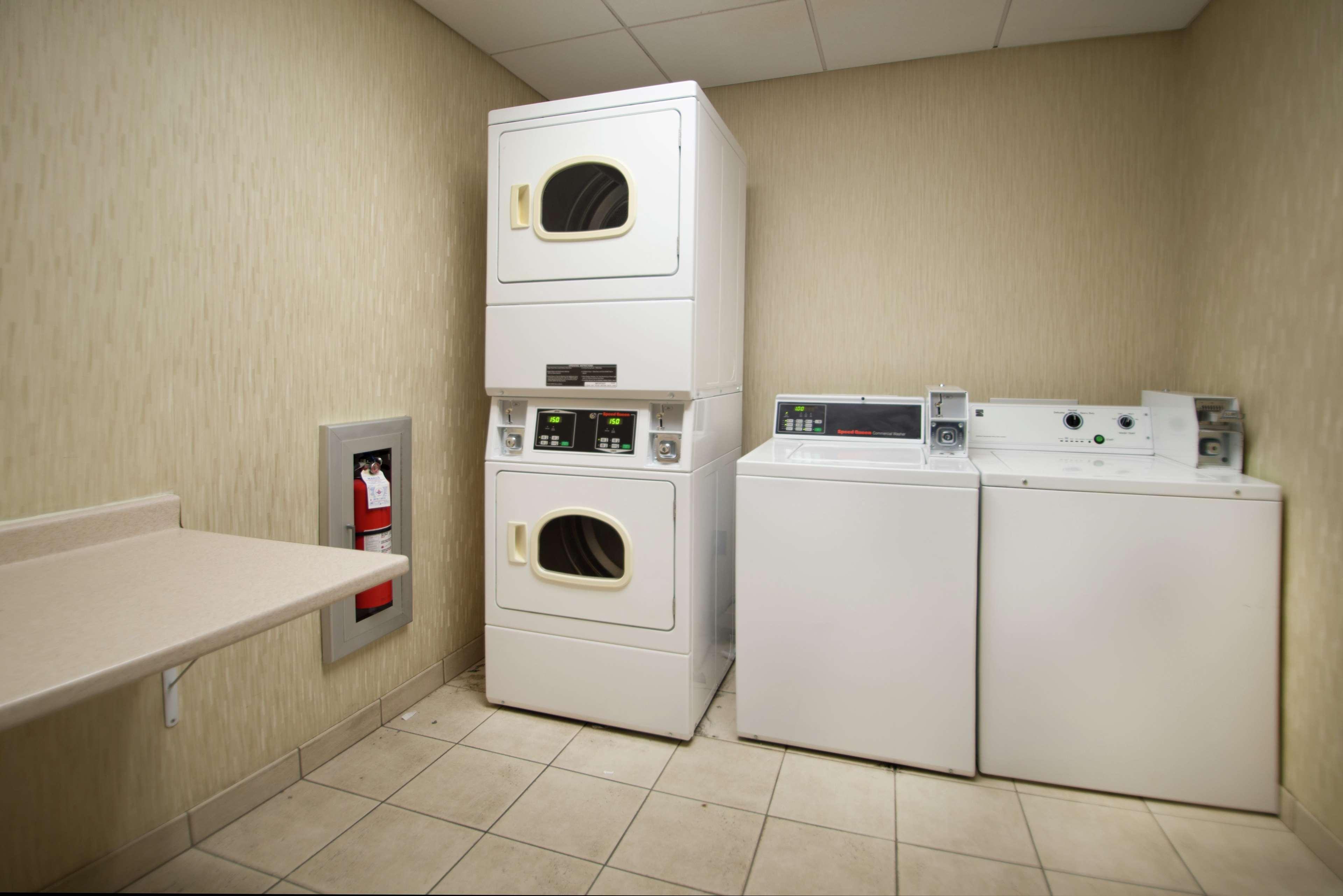 Hampton Inn Linden Zewnętrze zdjęcie