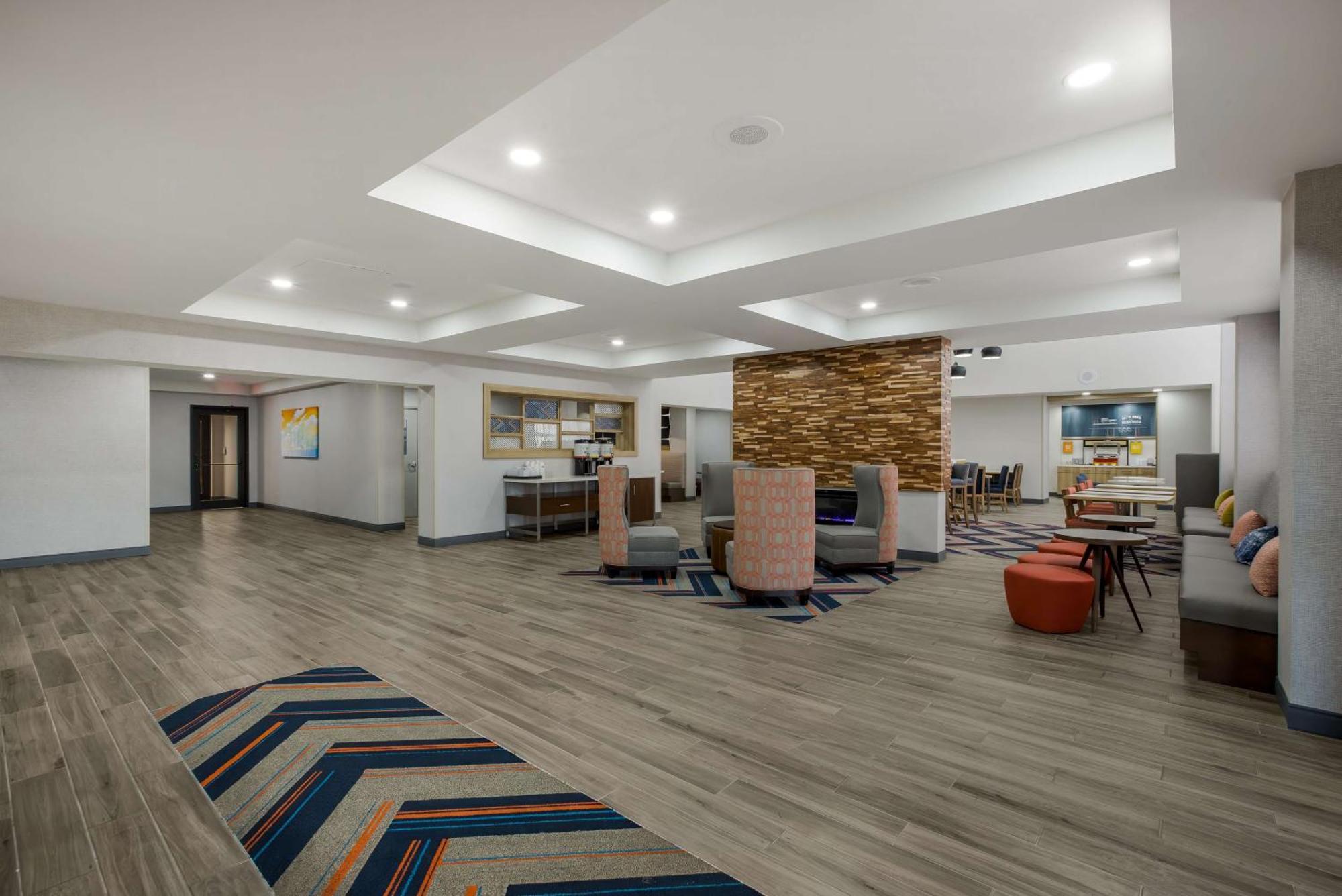 Hampton Inn Linden Zewnętrze zdjęcie
