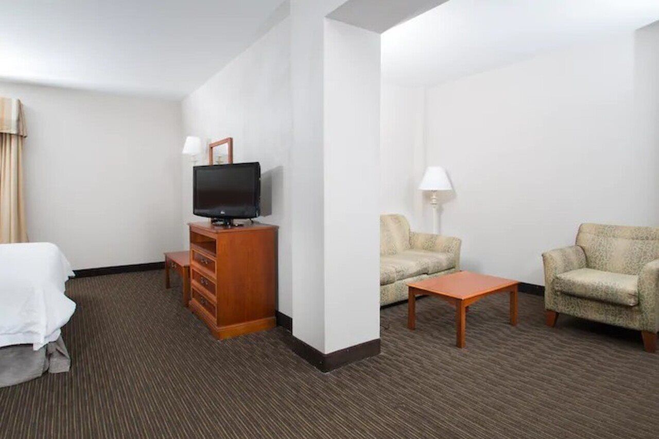 Hampton Inn Linden Zewnętrze zdjęcie